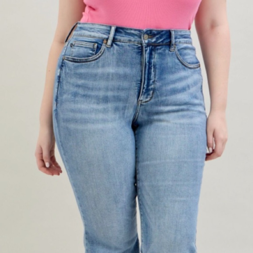 Judy Blue Classic Blue Flare Jeans for Women, new - Picture 12 of 16